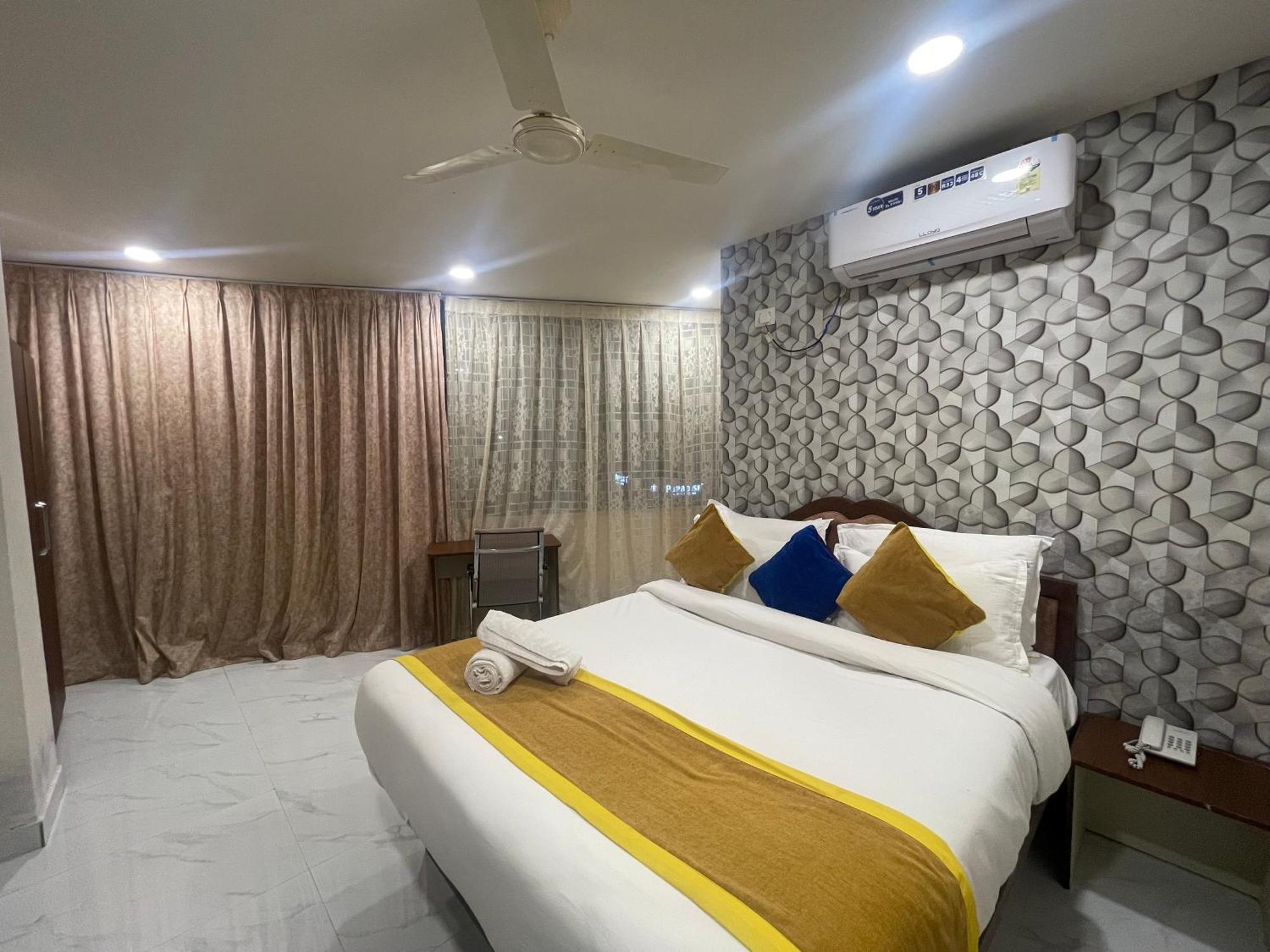 Hotel Eagle Grand Hyderabad Airport Zone Шемшабад Екстер'єр фото